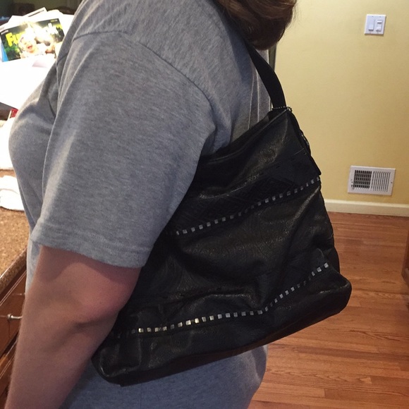 Giani Bernini Black Leather Shoulder Bag - Picture 7 of 10